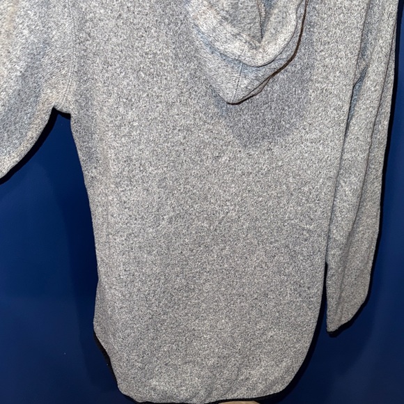 Old Navy Active- Women's Grey Hoodie Size Medium - Picture 16 of 17
